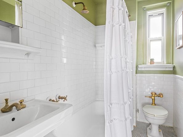 70 Remsen Street 8F, Brooklyn NY 11201