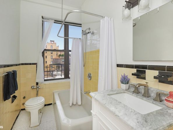 545 West 111th Street 10I, New York NY 10025