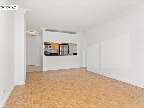 377 Rector Place 15D, New York NY 10280