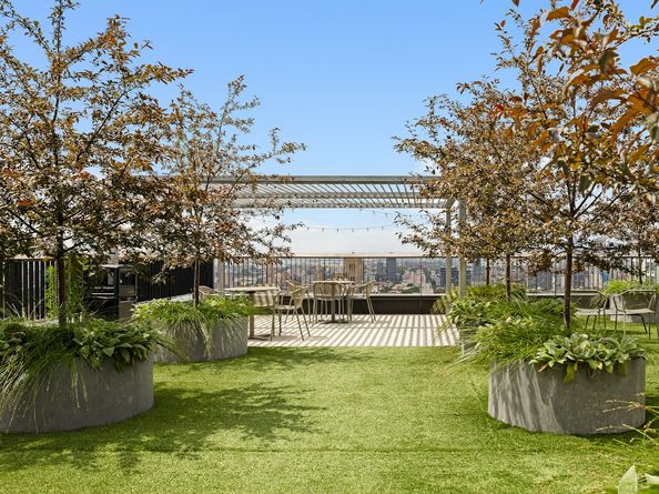 1 Prospect Park W 3C, Brooklyn NY 11215