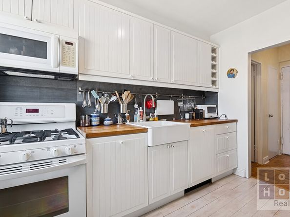 550 Grand Street J8D, New York NY 10002