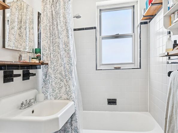 550 Grand Street J8D, New York NY 10002