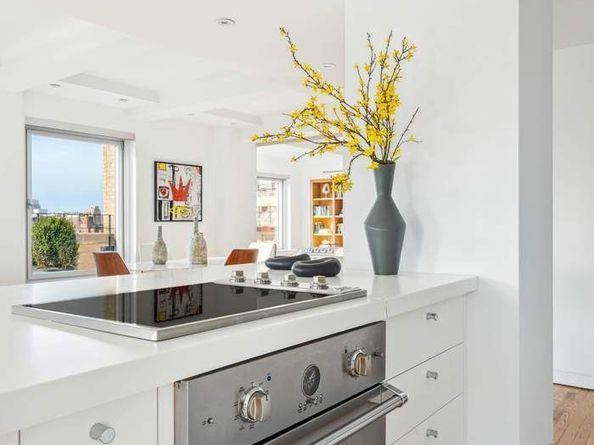 1 Fifth Avenue PH18EF, New York NY 10003