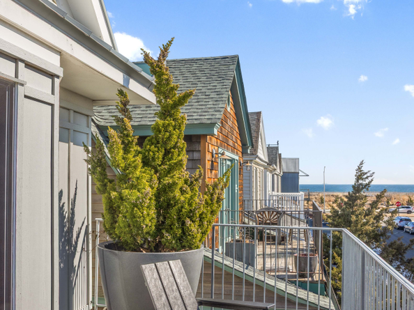 144 Beach 93 Rd Street, Queens NY 11693