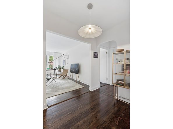 1075 Grand Concourse 1G, Bronx NY 10452