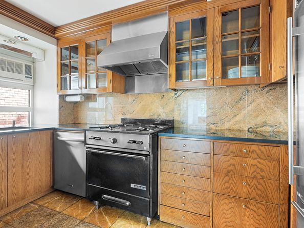 120 Central Park S 6ABC, New York NY 10019