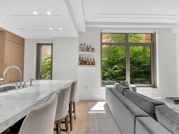 40 Bleecker Street 3H, New York NY 10012