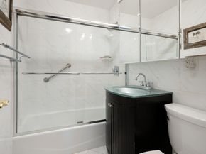 75 Henry Street 20E, Brooklyn NY 11201