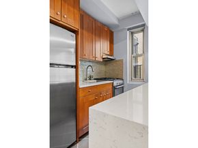 220 Madison Avenue 4D, New York NY 10016