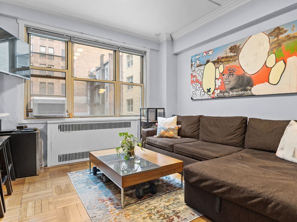 220 Madison Avenue 4D, New York NY 10016