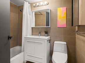 267 8th Street 4L, Brooklyn NY 11215