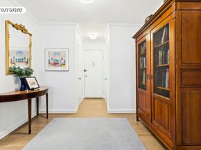 30 East 9th Street 4M, New York NY 10003