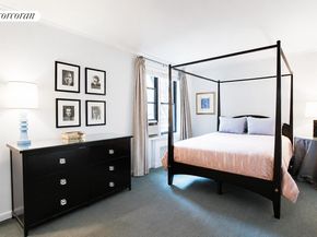 30 East 9th Street 4M, New York NY 10003