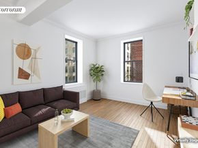 30 East 9th Street 4M, New York NY 10003