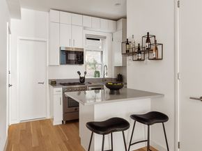 214 West 16th Street 1W, New York NY 10011