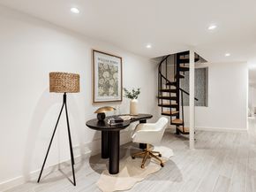 214 West 16th Street 1W, New York NY 10011