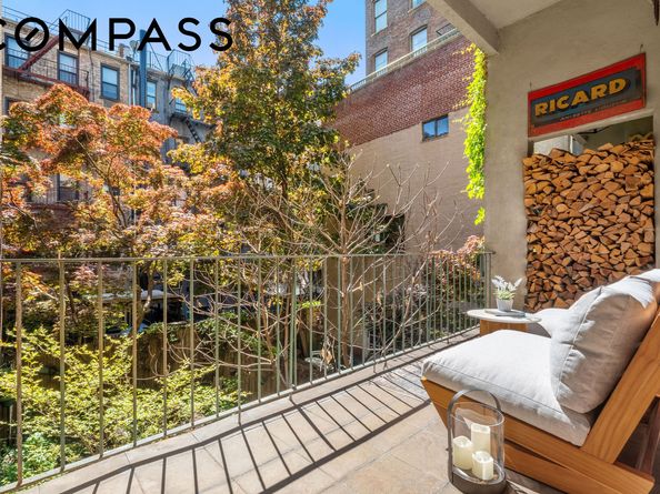 228 West 21st Street 2, New York NY 10011