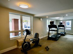 63-34 Fresh Pond Road 4G, Queens NY 11385