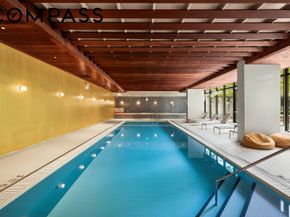 24-22 Jackson Avenue 311, Queens NY 11101