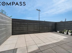 24-22 Jackson Avenue 311, Queens NY 11101