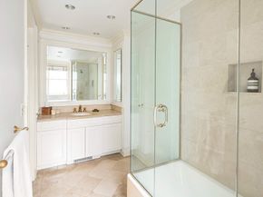 45 East 62nd Street 4A, New York NY 10065