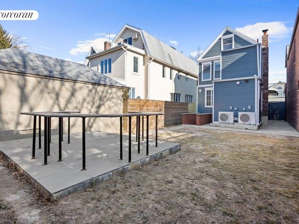 1542 East 22nd Street, Brooklyn NY 11210