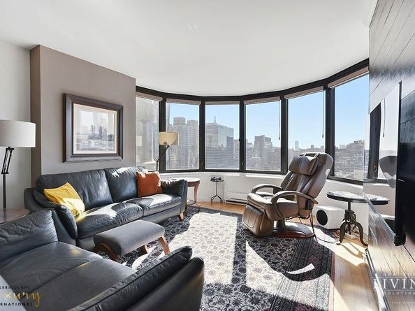 330 East 38th Street 24A, New York NY 10016