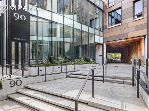 90 Furman Street N609, Brooklyn NY 11201