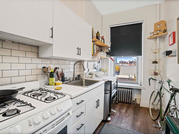 248 Court Street, Brooklyn NY 11201
