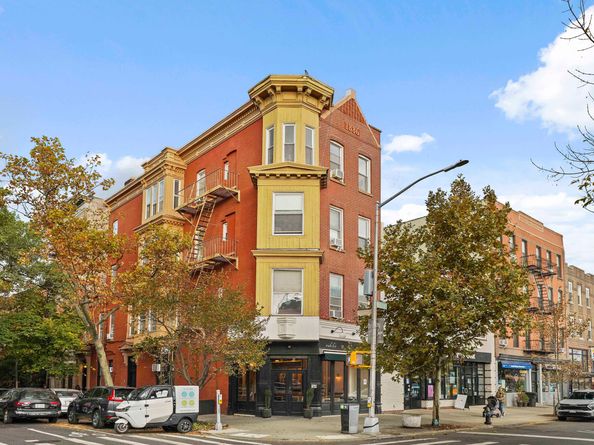 248 Court Street, Brooklyn NY 11201