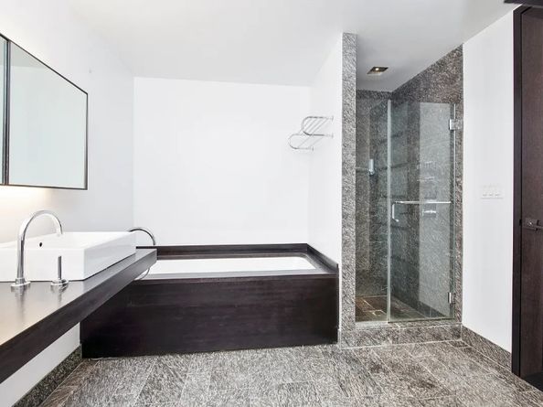20 Pine Street 3304, New York NY 10005