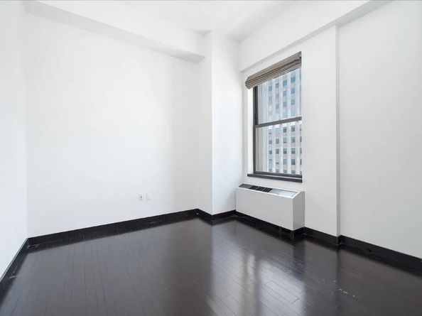 20 Pine Street 3304, New York NY 10005