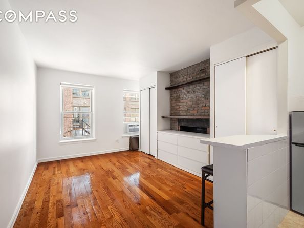 445 West 36th Street, New York NY 10018