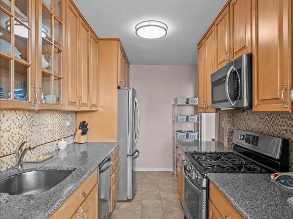 555 Kappock Street 14C, Bronx NY 10463