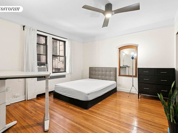 30-83 Crescent Street 7A, Queens NY 11102