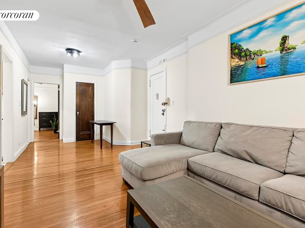 30-83 Crescent Street 7A, Queens NY 11102