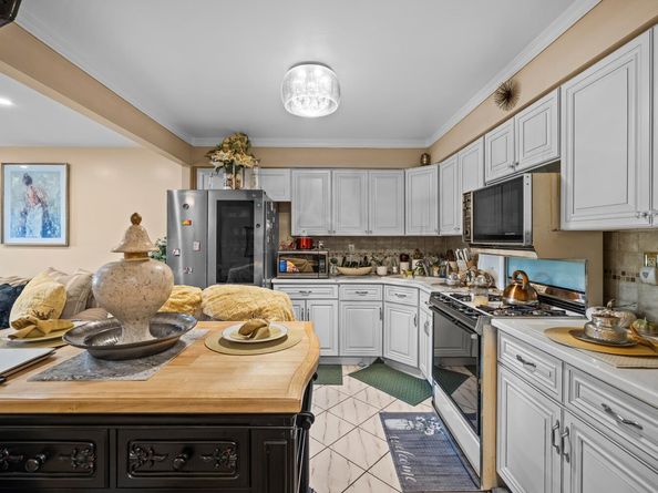 7941 Seaview Avenue E1, Brooklyn NY 11236