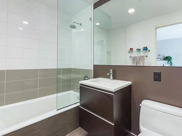 2-26 50th Avenue 11B, Queens NY 11101