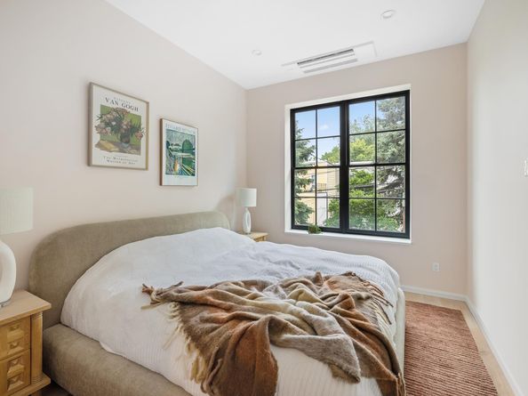 379 12th Street 3B, Brooklyn NY 11215