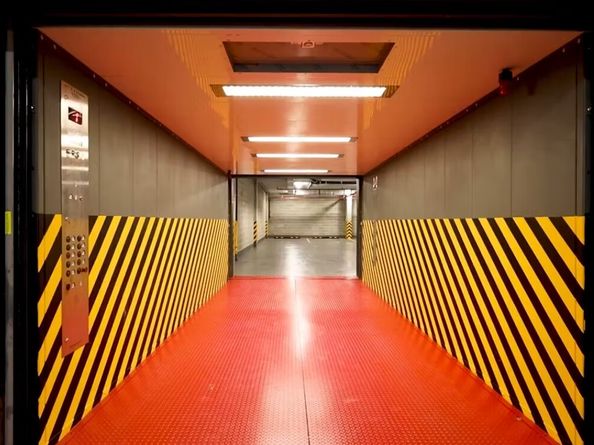 379 Ocean Parkway 2B, Brooklyn NY 11218