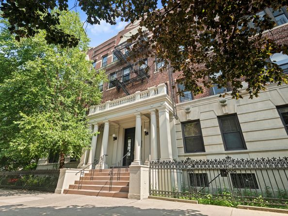 305 8th Avenue D3, Brooklyn NY 11215