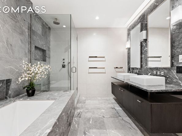 32 West 18th Street 7B, New York NY 10011