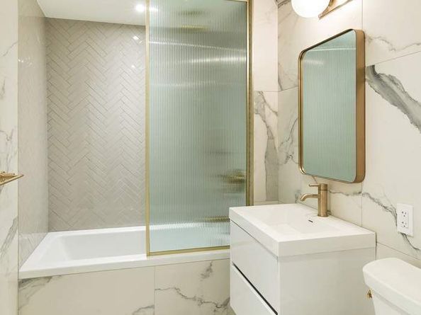533 East 12th Street 7B, New York NY 10009