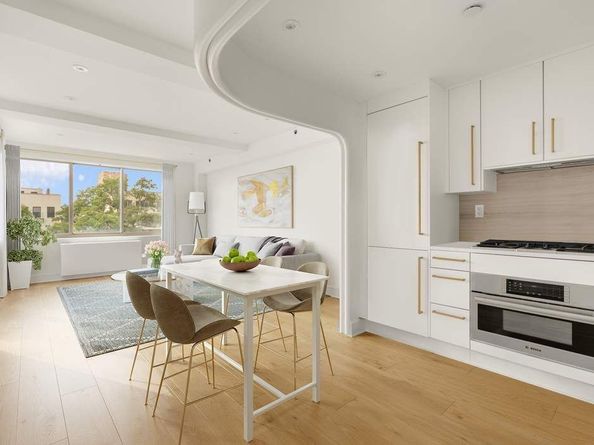 533 East 12th Street 7B, New York NY 10009