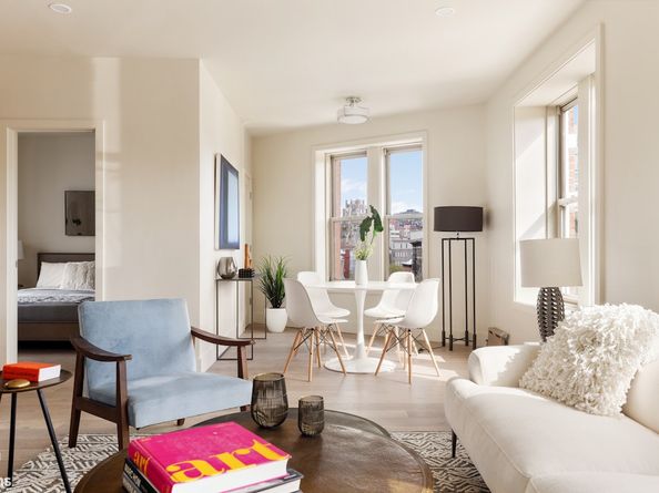 25 Charles Street 6A, New York NY 10014