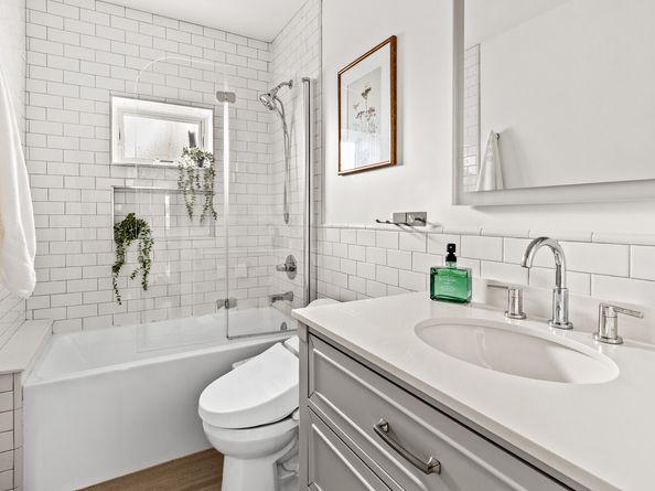 4 Reeve Place, Brooklyn NY 11218
