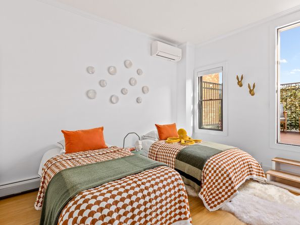 4 Reeve Place, Brooklyn NY 11218