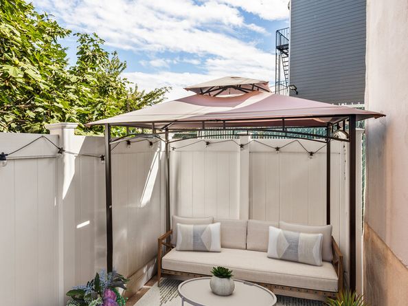 4 Reeve Place, Brooklyn NY 11218