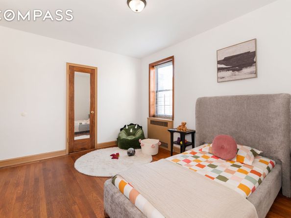 25-40 31st Avenue 6M, Queens NY 11106