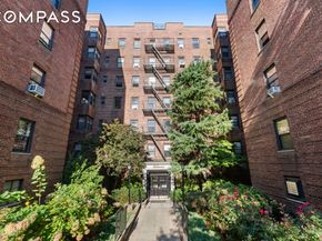 25-40 31st Avenue 6M, Queens NY 11106